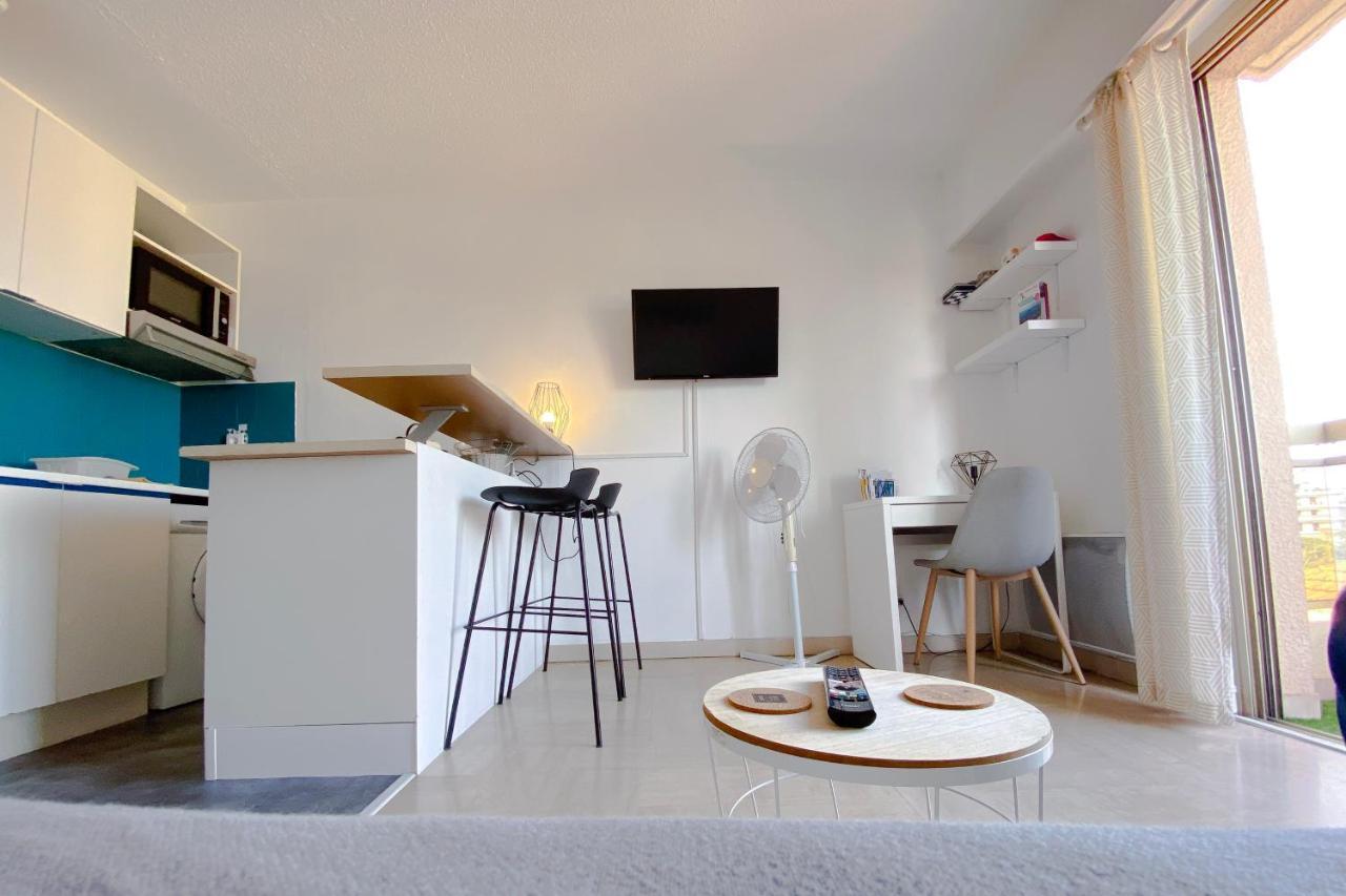 Guignon - Apart Sunny Comfort Close To The Port & Station Antibes Exterior photo