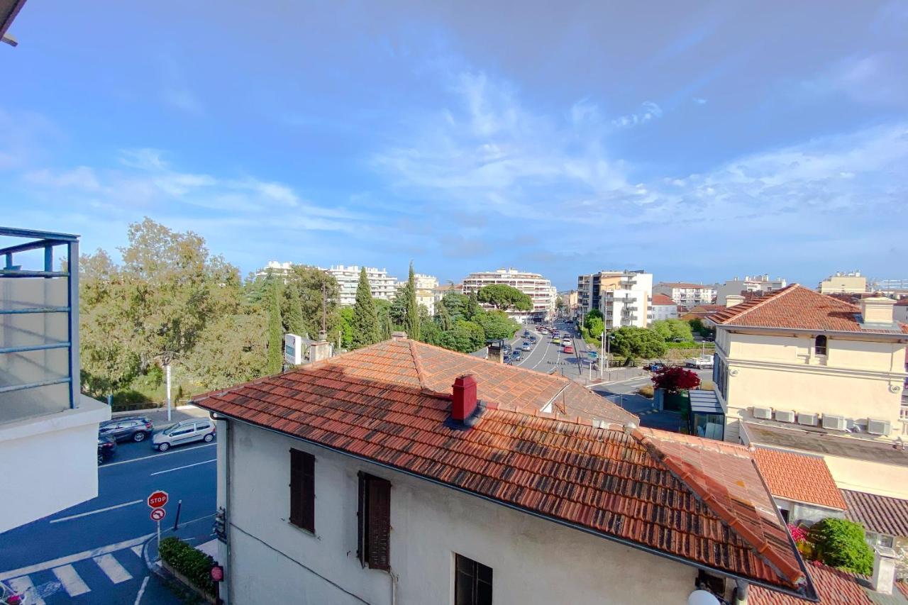 Guignon - Apart Sunny Comfort Close To The Port & Station Antibes Exterior photo
